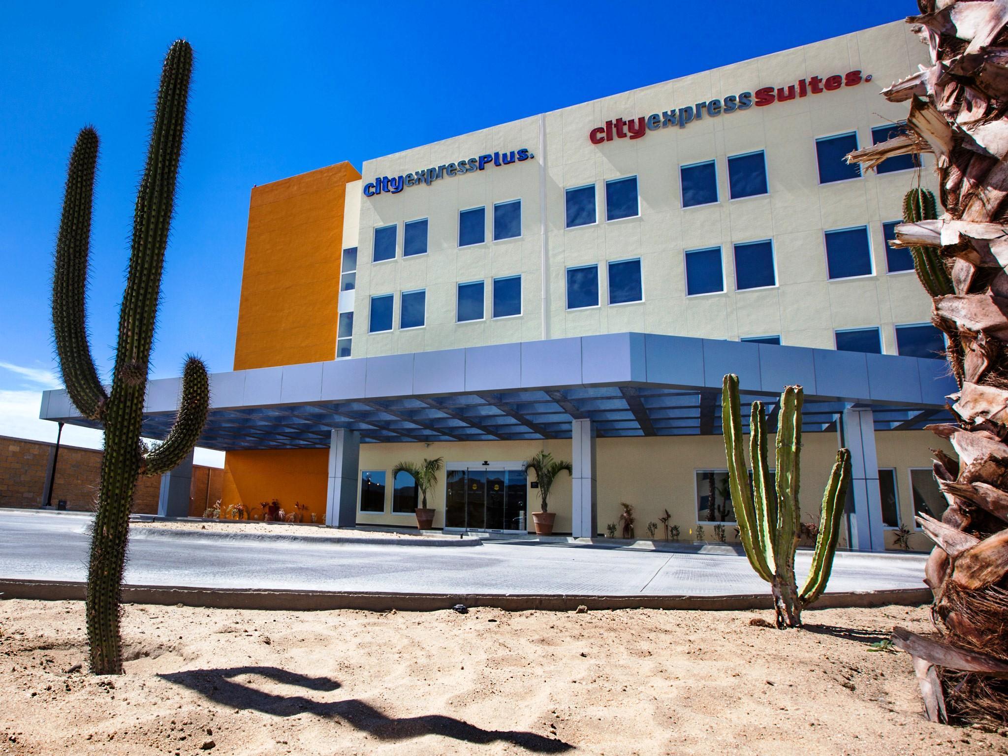 City Express Plus By Marriott Cabo San Lucas Eksteriør billede