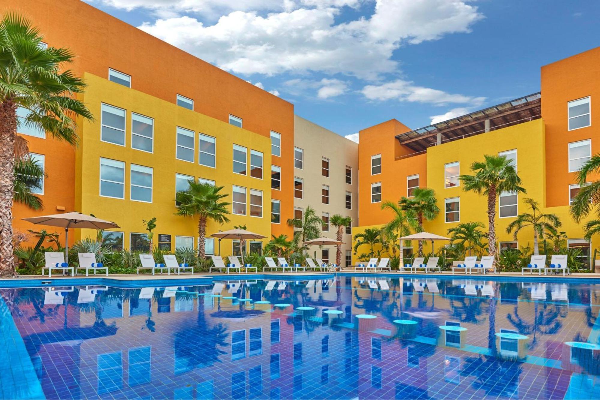 City Express Plus By Marriott Cabo San Lucas Eksteriør billede