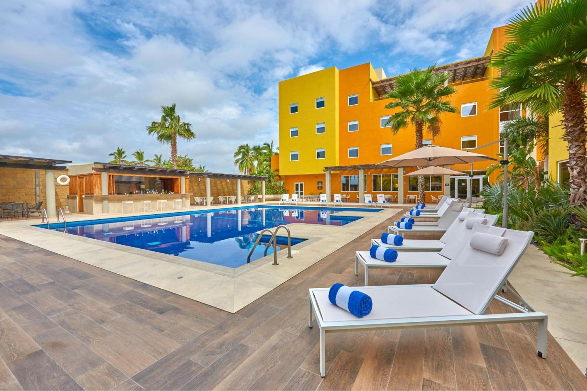 City Express Plus By Marriott Cabo San Lucas Eksteriør billede
